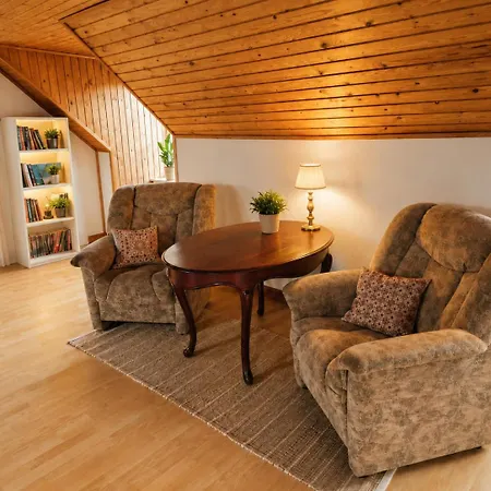Danmonhus Hygge * Borre