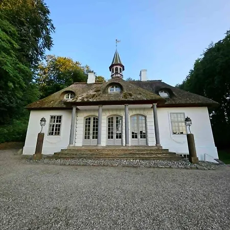 Danmonhus Hygge Borre